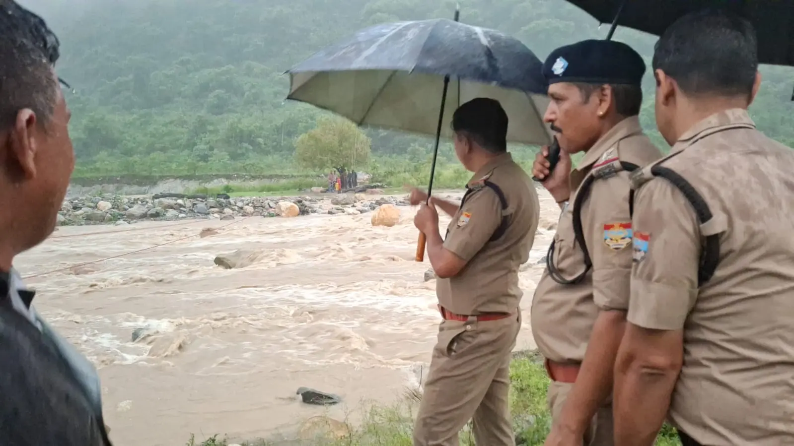 मानसून अलर्ट: सीएम धामी के निर्देश पर पूरा प्रशासन 24×7 मोड में