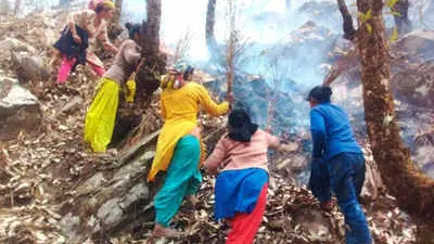 वनाग्नि में झुलसी महिला की अस्पताल में मौत