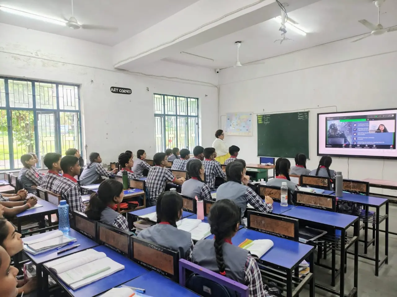 पीएम श्री केंद्रीय विद्यालय-1 में साइबर सुरक्षा पर ऑनलाइन जागरूकता वेबिनार