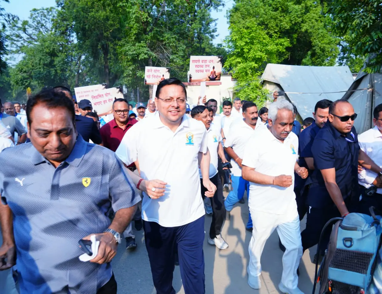 ‘रन फॉर योगा’ में दौड़े सीएम धामी, बोले- योग बने स्वस्थ उत्तराखंड का आधार