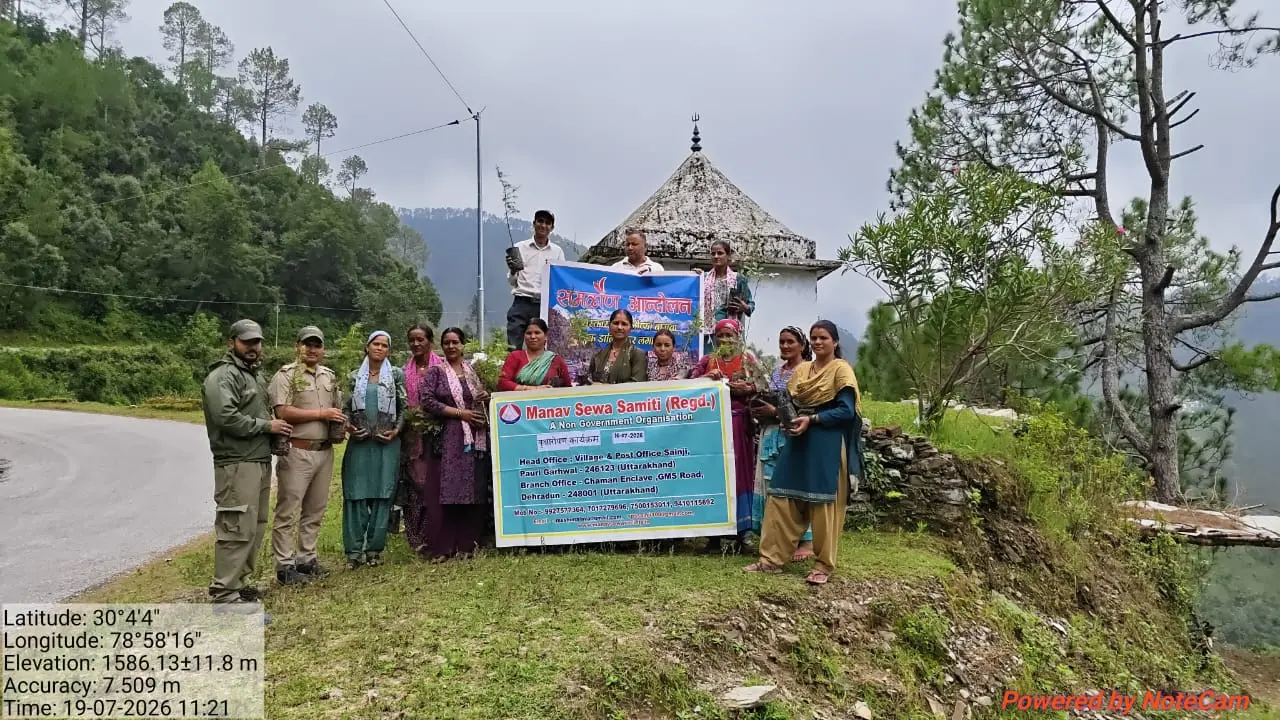 आपदा से उबरते सैंजी में हरियाली की उम्मीद, हरेला पर चला वृक्षारोपण अभियान