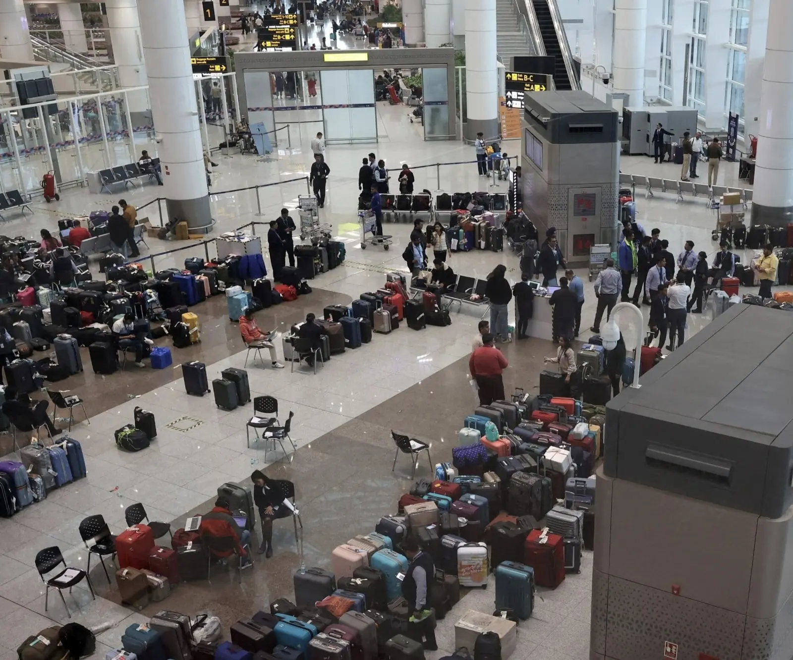 मिडिल ईस्ट तनाव की गूंज दून तक, कुवैत–दुबई में फंसे उत्तराखंड के लोग